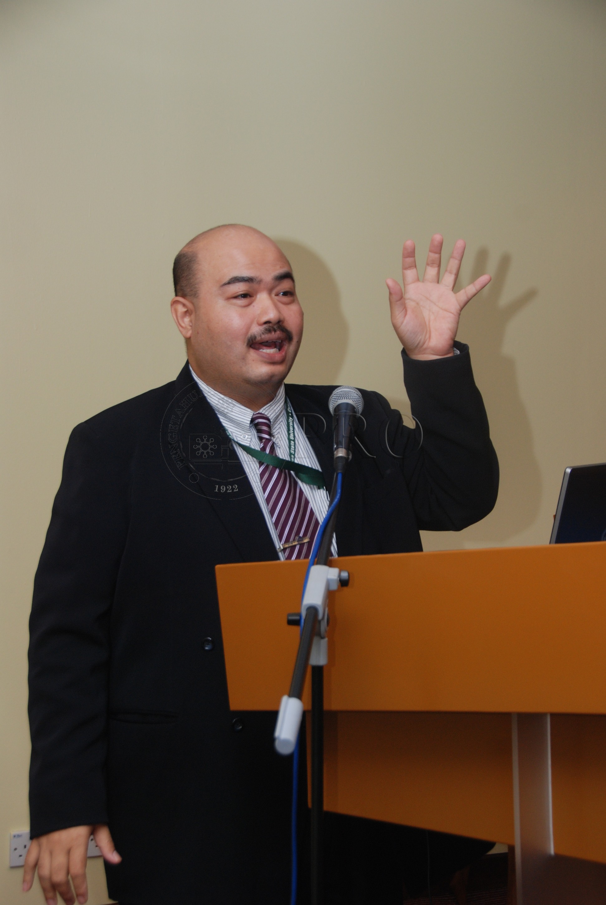 PRO 12 123 melayu DSC 6414